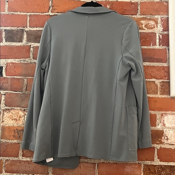 Athleta Eastbound Ponte Stretch Blazer in Gray Sage, size 8 - Picture 6 of 6
